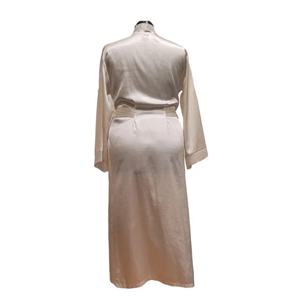Satin Robe - Picture 3 of 10
